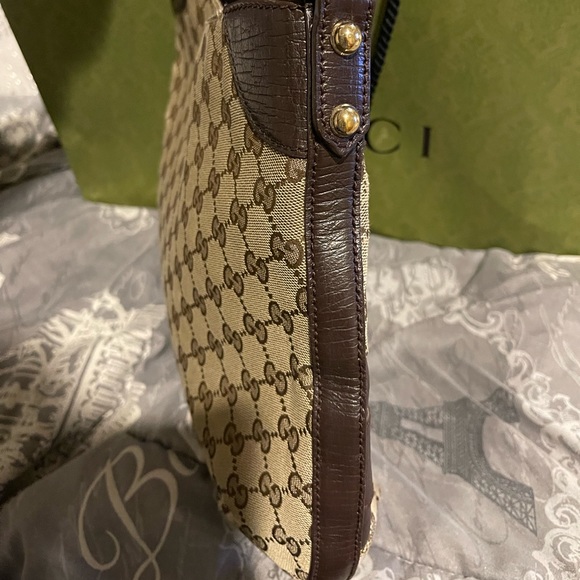 Authentic Gucci Hobo bag! Preloved in great condition. - Picture 3 of 13